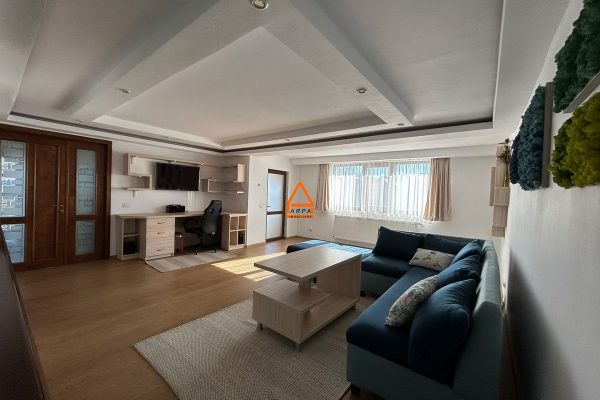 Casa / Vila – P+M – 150 mp , teren 731 mp – Valea Adanca , Miroslava